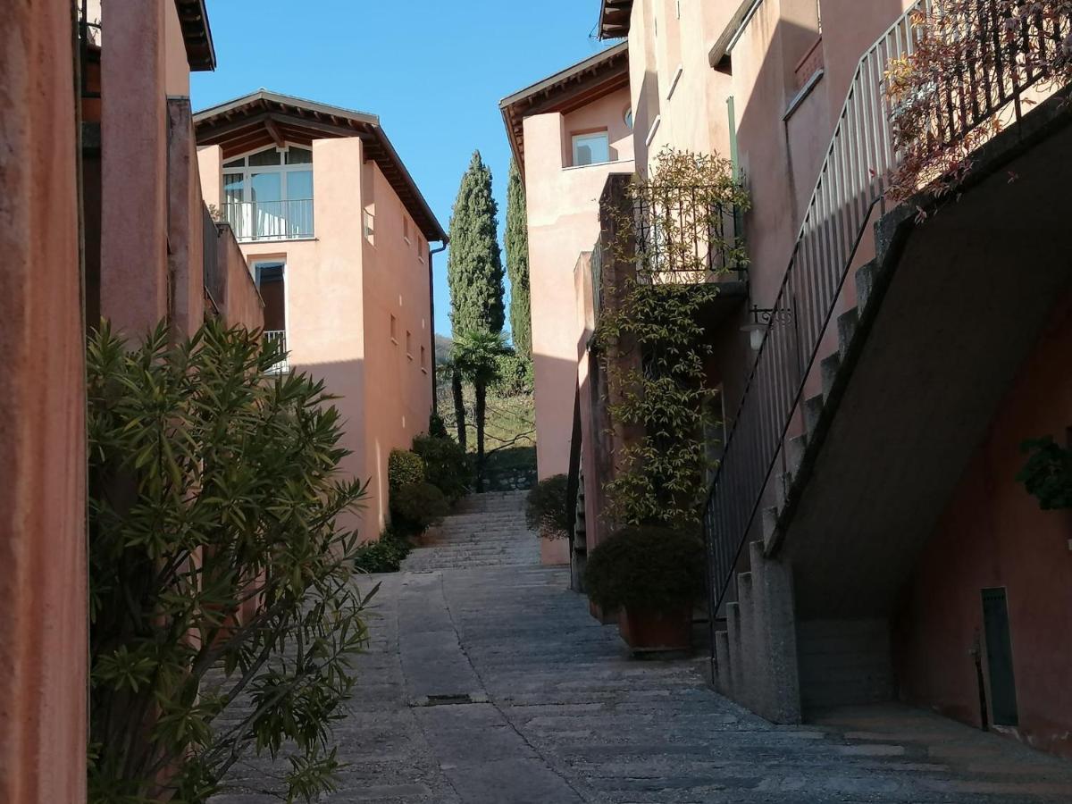 Appartamento In Villa Sul Garda Castion Veronese Zewnętrze zdjęcie